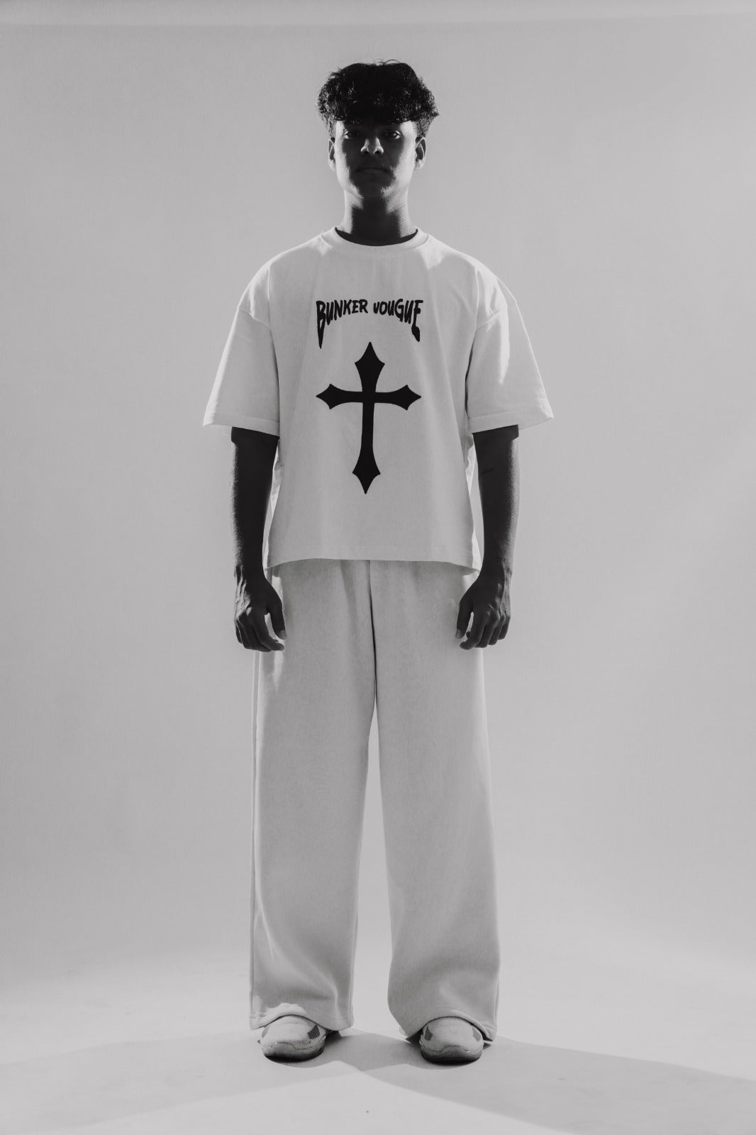 BUNKERVOGUE - CROSS T-SHIRT